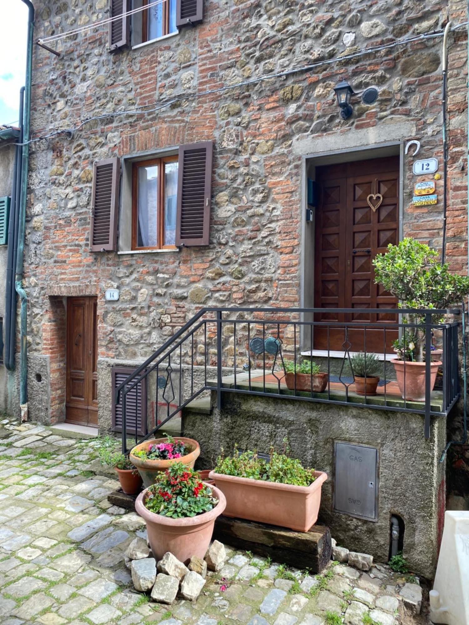 Casa Nonna Rina Villa Chiusdino Exterior photo